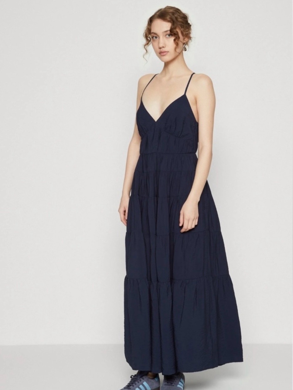 Abercrombie & Fitch Navy Tiered Maxi Dress with Spaghetti Straps - Picture 2 of 8